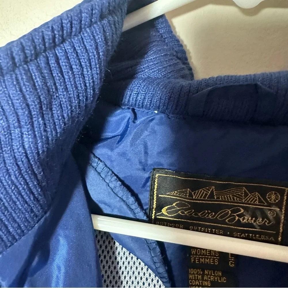 Eddie Bauer Jacket Women's Size Large Blue Windbreaker Jacket with Hidden Hood - Picture 5 of 9